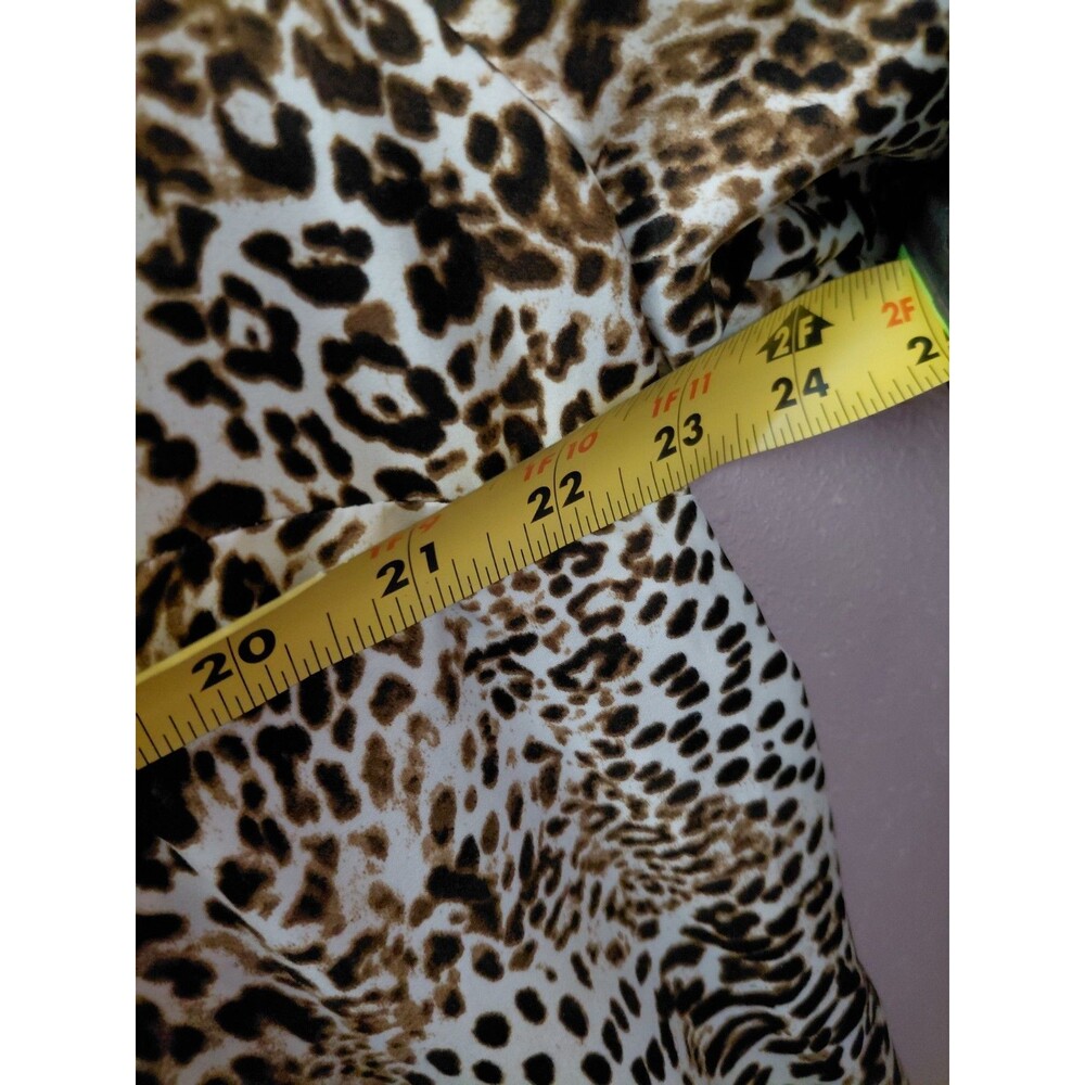 Chicos Women’s Leopard Print Button Down Shirt Tunic Animal Print Size 3(XL) - Picture 9 of 11